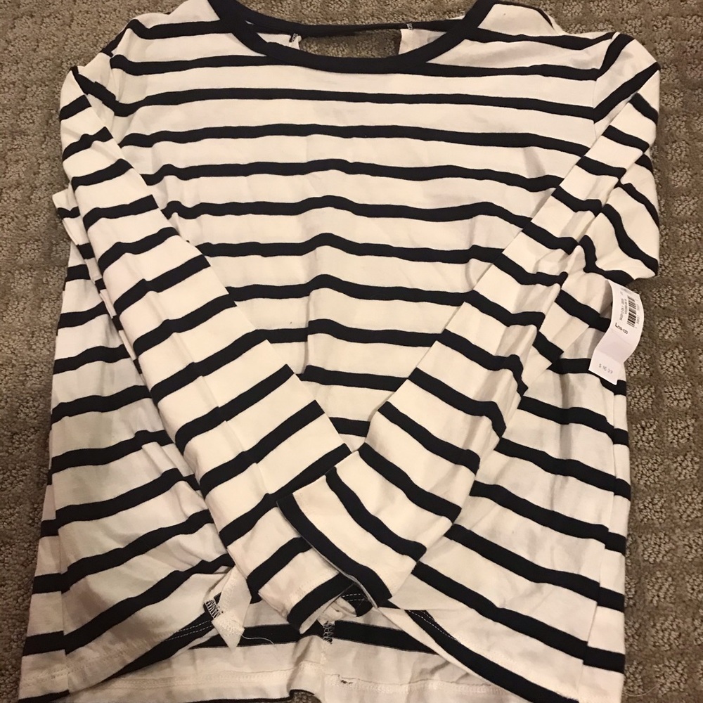 Old Navy Knotted Top Size 10/12